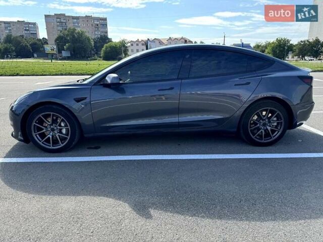 Серый Тесла Модель 3, объемом двигателя 0 л и пробегом 41 тыс. км за 22000 $, фото 1 на Automoto.ua