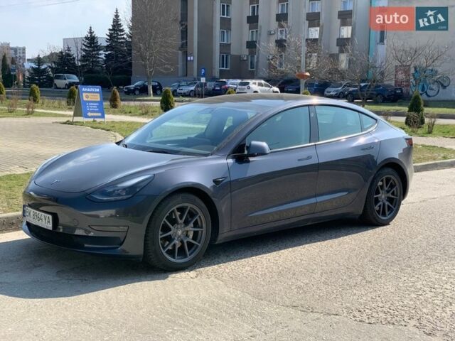 Сірий Тесла Модель 3, об'ємом двигуна 0 л та пробігом 53 тис. км за 19900 $, фото 1 на Automoto.ua