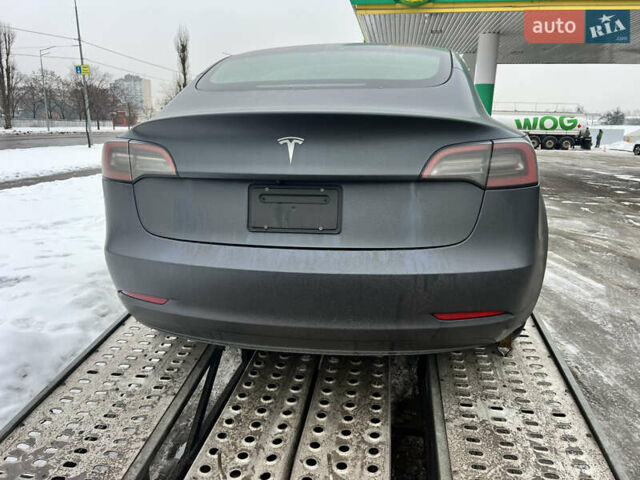 Сірий Тесла Модель 3, об'ємом двигуна 0 л та пробігом 38 тис. км за 12000 $, фото 1 на Automoto.ua