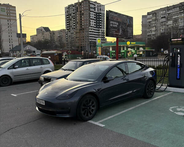 Серый Тесла Модель 3, объемом двигателя 0 л и пробегом 66 тыс. км за 20999 $, фото 1 на Automoto.ua