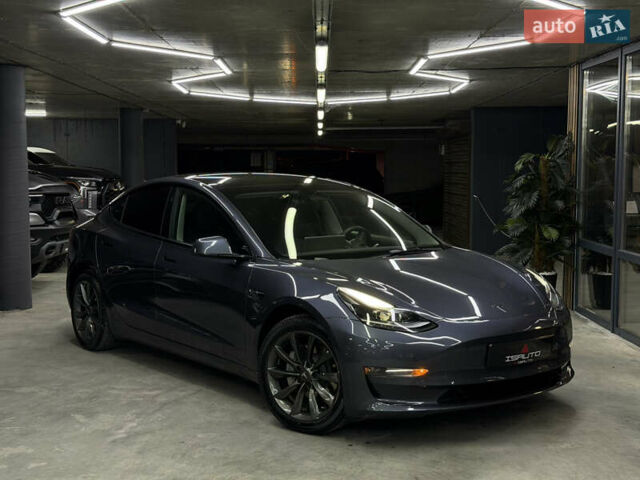 Серый Тесла Модель 3, объемом двигателя 0 л и пробегом 88 тыс. км за 20900 $, фото 1 на Automoto.ua