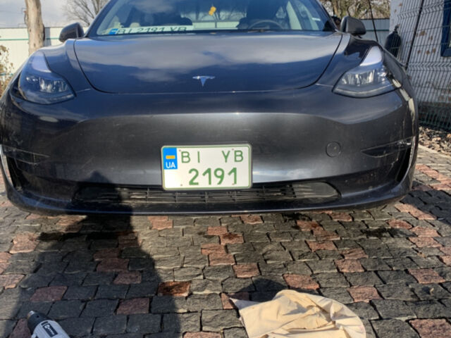 Сірий Тесла Модель 3, об'ємом двигуна 0 л та пробігом 26 тис. км за 31500 $, фото 1 на Automoto.ua