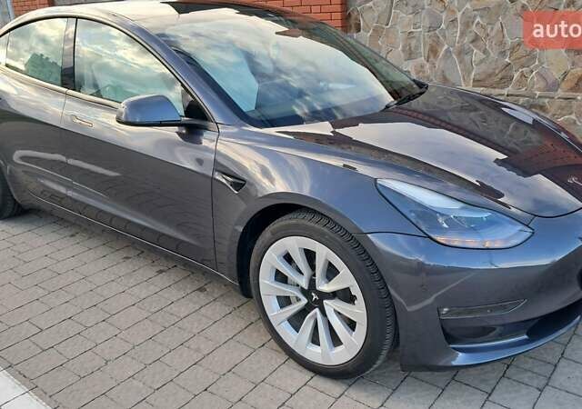 Сірий Тесла Модель 3, об'ємом двигуна 0 л та пробігом 15 тис. км за 23000 $, фото 1 на Automoto.ua