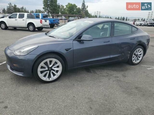 Серый Тесла Модель 3, объемом двигателя 0 л и пробегом 31 тыс. км за 8000 $, фото 1 на Automoto.ua