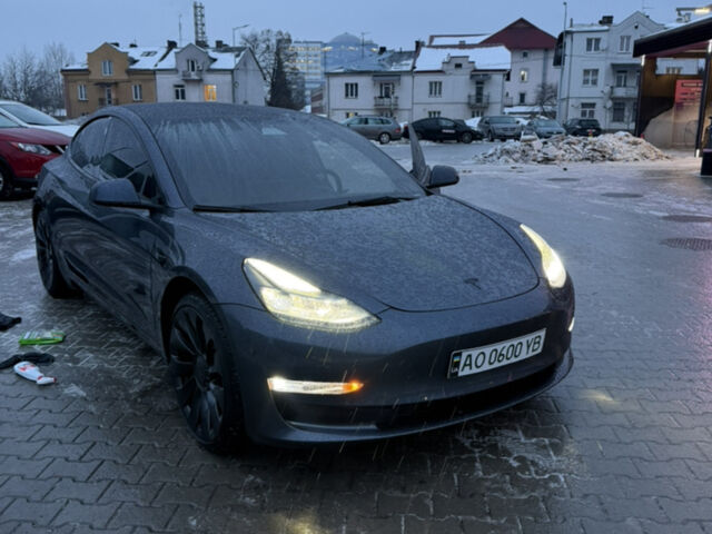 Серый Тесла Модель 3, объемом двигателя 0 л и пробегом 49 тыс. км за 20200 $, фото 1 на Automoto.ua