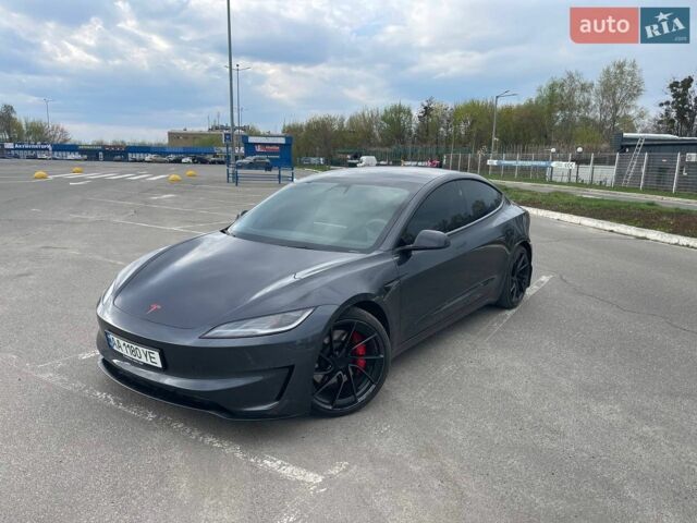 Серый Тесла Модель 3, объемом двигателя 0 л и пробегом 17 тыс. км за 34500 $, фото 1 на Automoto.ua
