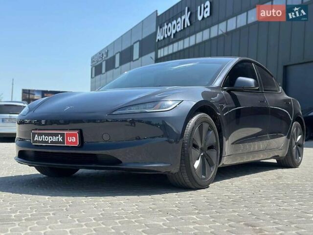 Серый Тесла Модель 3, объемом двигателя 0 л и пробегом 7 тыс. км за 28450 $, фото 1 на Automoto.ua