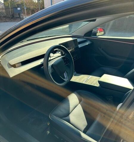 Сірий Тесла Модель 3, об'ємом двигуна 0 л та пробігом 28 тис. км за 35950 $, фото 1 на Automoto.ua