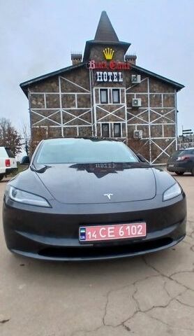 Сірий Тесла Модель 3, об'ємом двигуна 0 л та пробігом 12 тис. км за 25700 $, фото 1 на Automoto.ua
