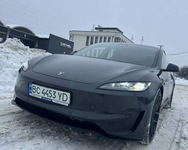 Серый Тесла Модель 3, объемом двигателя 0 л и пробегом 29 тыс. км за 34500 $, фото 1 на Automoto.ua