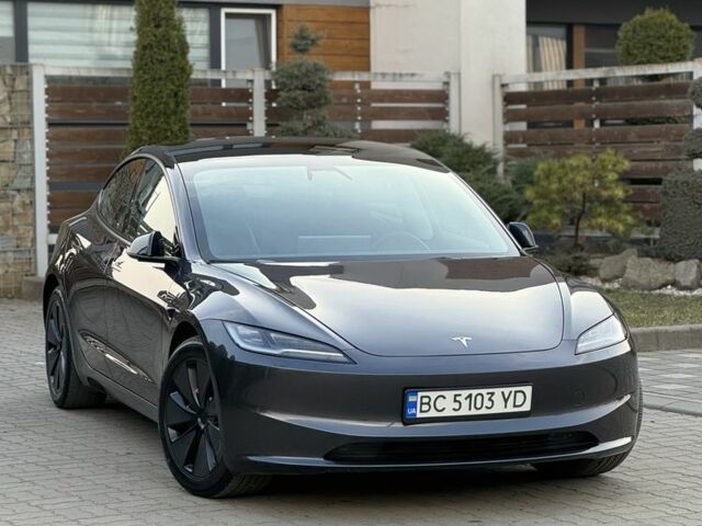 Сірий Тесла Модель 3, об'ємом двигуна 0 л та пробігом 2 тис. км за 26500 $, фото 1 на Automoto.ua