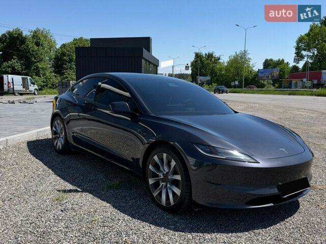 Серый Тесла Модель 3, объемом двигателя 0 л и пробегом 41 тыс. км за 25500 $, фото 1 на Automoto.ua