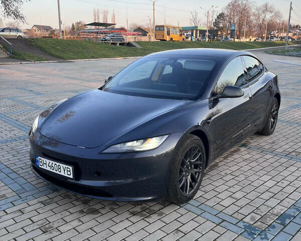 Серый Тесла Модель 3, объемом двигателя 0 л и пробегом 8 тыс. км за 28500 $, фото 1 на Automoto.ua
