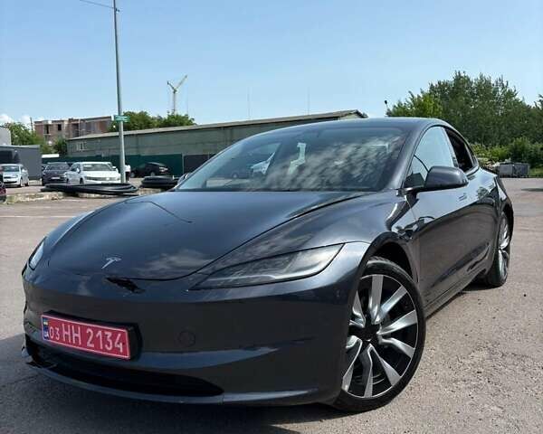 Серый Тесла Модель 3, объемом двигателя 0 л и пробегом 20 тыс. км за 22500 $, фото 1 на Automoto.ua