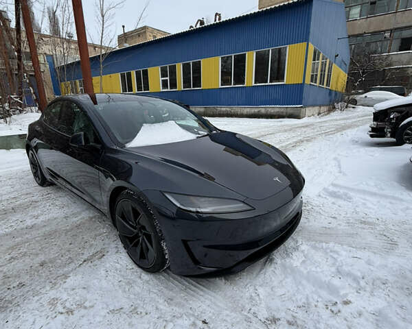 Серый Тесла Модель 3, объемом двигателя 0 л и пробегом 8 тыс. км за 38777 $, фото 1 на Automoto.ua