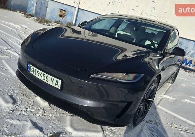 Серый Тесла Модель 3, объемом двигателя 0 л и пробегом 32 тыс. км за 37900 $, фото 1 на Automoto.ua