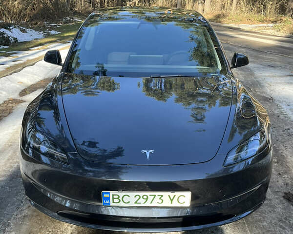 Серый Тесла Модель 3, объемом двигателя 0 л и пробегом 10 тыс. км за 26400 $, фото 1 на Automoto.ua