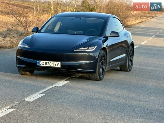 Серый Тесла Модель 3, объемом двигателя 0 л и пробегом 23 тыс. км за 27300 $, фото 1 на Automoto.ua