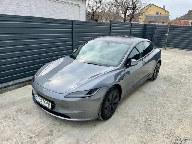 Серый Тесла Модель 3, объемом двигателя 0 л и пробегом 8 тыс. км за 26500 $, фото 1 на Automoto.ua