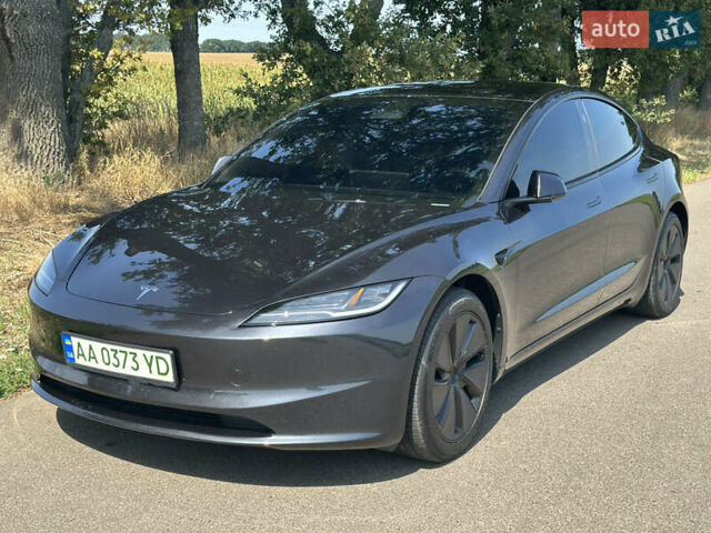 Серый Тесла Модель 3, объемом двигателя 0 л и пробегом 13 тыс. км за 32000 $, фото 1 на Automoto.ua