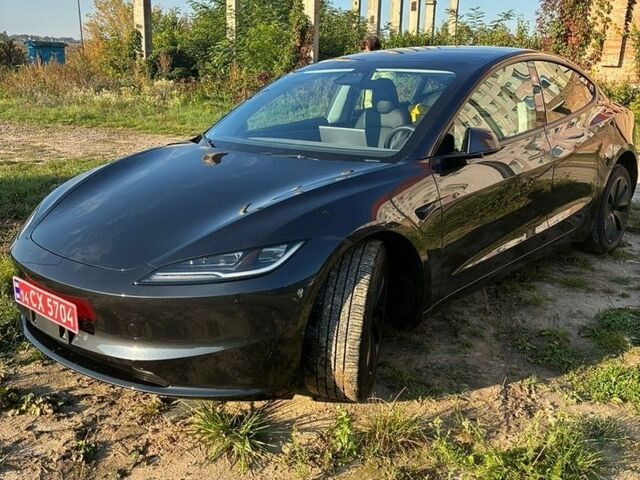 Серый Тесла Модель 3, объемом двигателя 0 л и пробегом 44 тыс. км за 28800 $, фото 1 на Automoto.ua