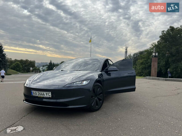 Серый Тесла Модель 3, объемом двигателя 0 л и пробегом 15 тыс. км за 34000 $, фото 1 на Automoto.ua