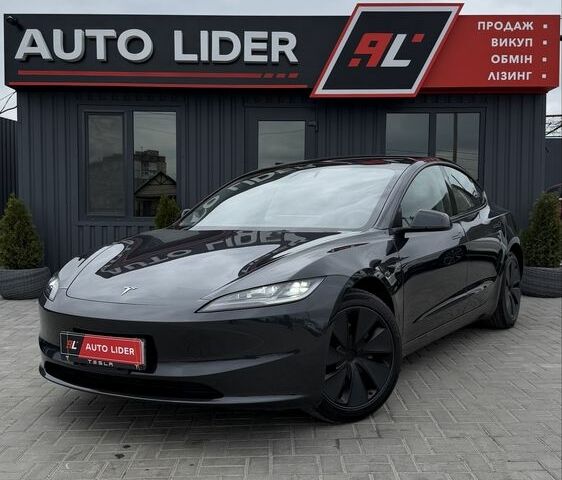 Серый Тесла Модель 3, объемом двигателя 0 л и пробегом 12 тыс. км за 25999 $, фото 1 на Automoto.ua
