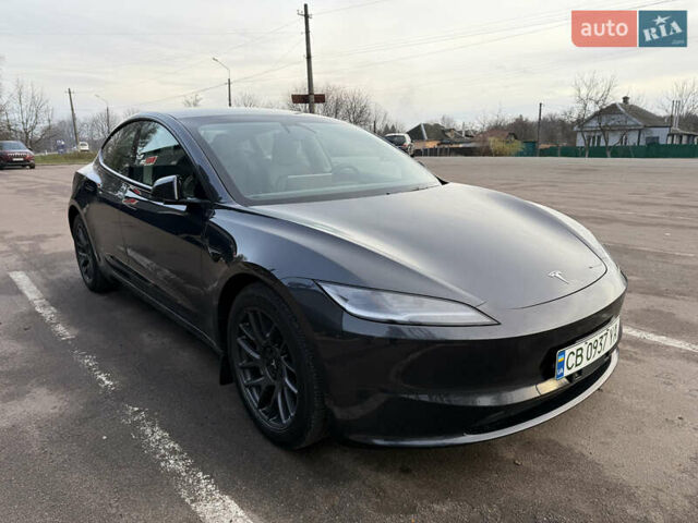 Серый Тесла Модель 3, объемом двигателя 0 л и пробегом 7 тыс. км за 32000 $, фото 1 на Automoto.ua