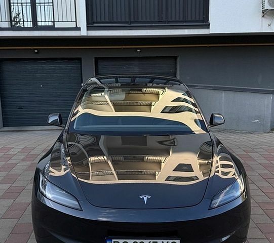 Сірий Тесла Модель 3, об'ємом двигуна 0 л та пробігом 21 тис. км за 29800 $, фото 1 на Automoto.ua