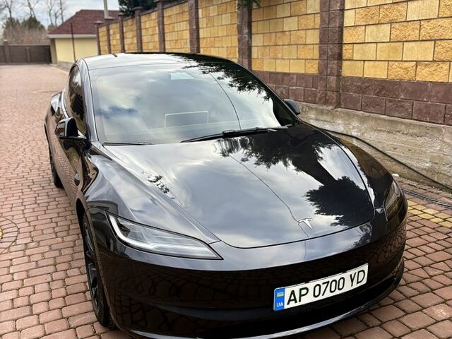 Серый Тесла Модель 3, объемом двигателя 0.37 л и пробегом 15 тыс. км за 29799 $, фото 1 на Automoto.ua