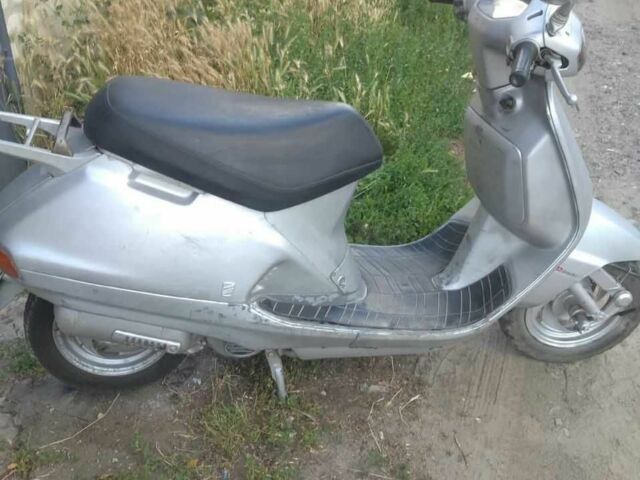 Сірий Тесла Модель 3, об'ємом двигуна 0 л та пробігом 5 тис. км за 9485 $, фото 1 на Automoto.ua