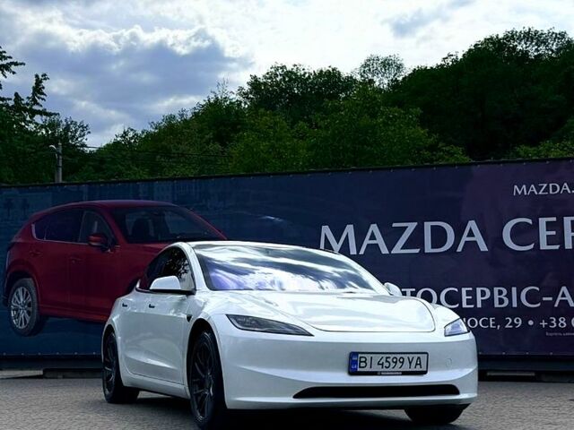 Серый Тесла Модель 3, объемом двигателя 0 л и пробегом 22 тыс. км за 26000 $, фото 1 на Automoto.ua