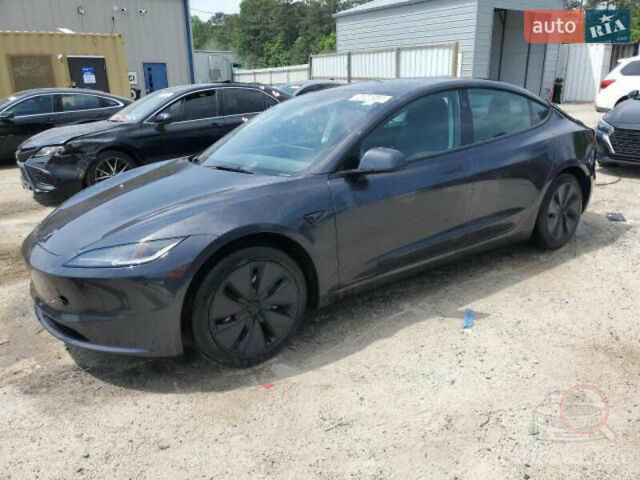 Сірий Тесла Модель 3, об'ємом двигуна 0 л та пробігом 28 тис. км за 21300 $, фото 1 на Automoto.ua