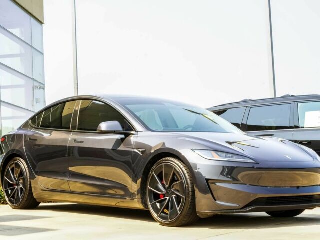 Сірий Тесла Модель 3, об'ємом двигуна 0 л та пробігом 5 тис. км за 15391 $, фото 1 на Automoto.ua