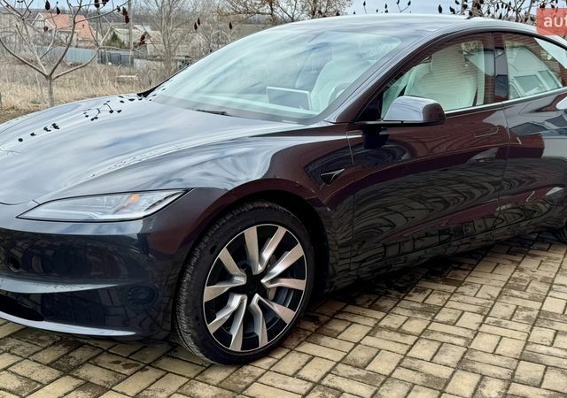 Сірий Тесла Модель 3, об'ємом двигуна 0 л та пробігом 1 тис. км за 32000 $, фото 1 на Automoto.ua