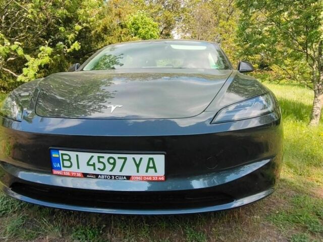 Сірий Тесла Модель 3, об'ємом двигуна 0 л та пробігом 7 тис. км за 28200 $, фото 1 на Automoto.ua