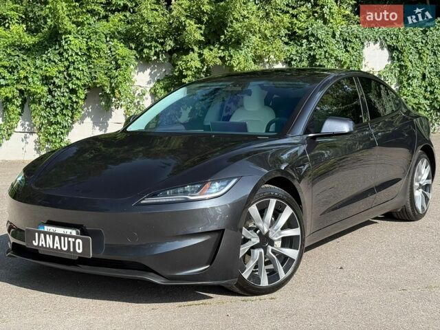 Сірий Тесла Модель 3, об'ємом двигуна 0 л та пробігом 26 тис. км за 30500 $, фото 1 на Automoto.ua