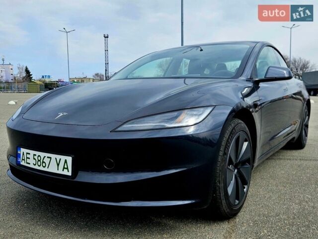 Серый Тесла Модель 3, объемом двигателя 0 л и пробегом 3 тыс. км за 28500 $, фото 1 на Automoto.ua