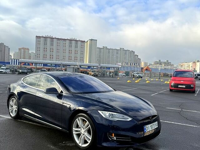 Синий Тесла Модель 3, объемом двигателя 0 л и пробегом 199 тыс. км за 11850 $, фото 1 на Automoto.ua