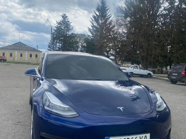 Синий Тесла Модель 3, объемом двигателя 0 л и пробегом 106 тыс. км за 17500 $, фото 1 на Automoto.ua