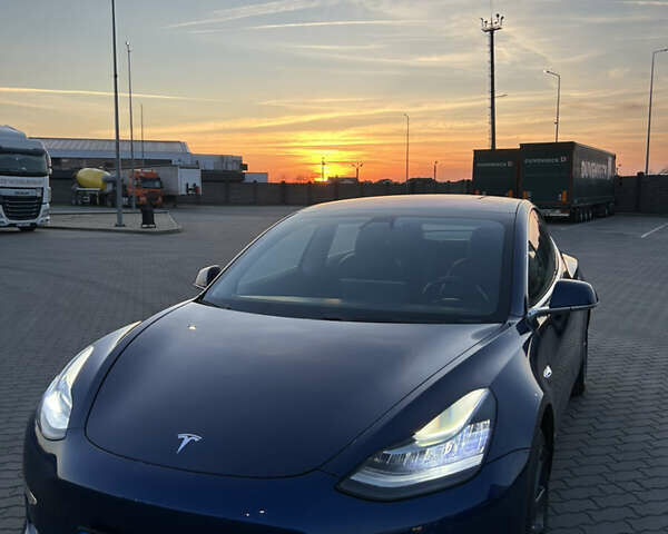 Синий Тесла Модель 3, объемом двигателя 0 л и пробегом 58 тыс. км за 17800 $, фото 1 на Automoto.ua