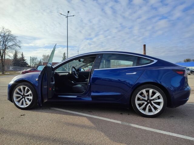 Синій Тесла Модель 3, об'ємом двигуна 0 л та пробігом 56 тис. км за 23589 $, фото 1 на Automoto.ua