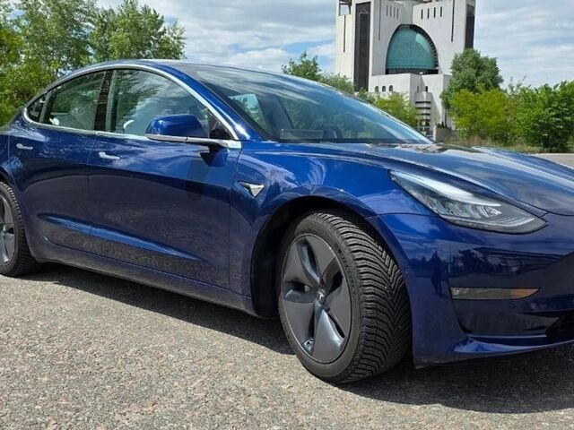 Синій Тесла Модель 3, об'ємом двигуна 0 л та пробігом 185 тис. км за 15800 $, фото 1 на Automoto.ua