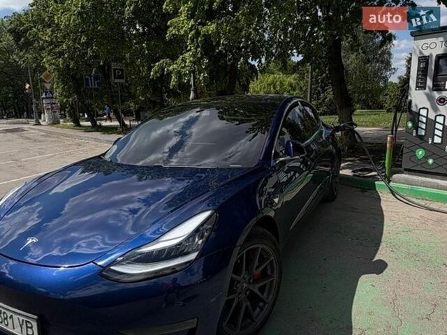 Синій Тесла Модель 3, об'ємом двигуна 0 л та пробігом 261 тис. км за 15500 $, фото 1 на Automoto.ua
