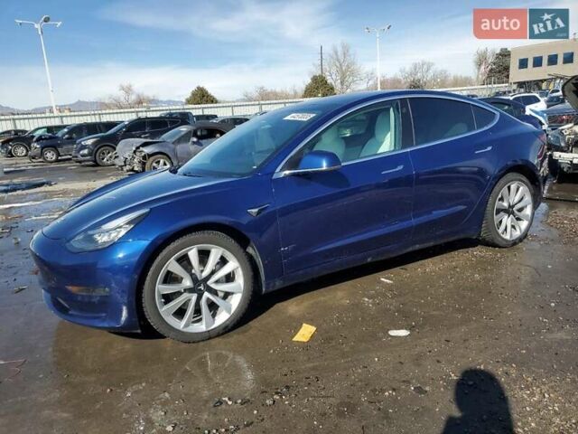 Синий Тесла Модель 3, объемом двигателя 0 л и пробегом 45 тыс. км за 6000 $, фото 1 на Automoto.ua