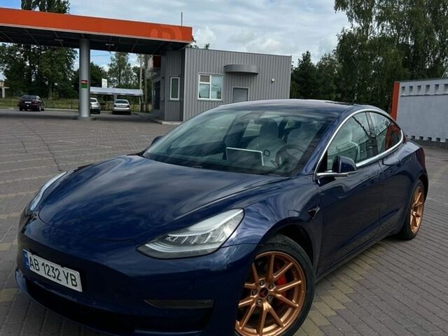 Синий Тесла Модель 3, объемом двигателя 0 л и пробегом 106 тыс. км за 16100 $, фото 1 на Automoto.ua