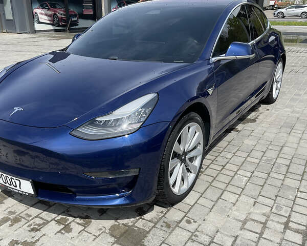 Синий Тесла Модель 3, объемом двигателя 0 л и пробегом 164 тыс. км за 15500 $, фото 1 на Automoto.ua
