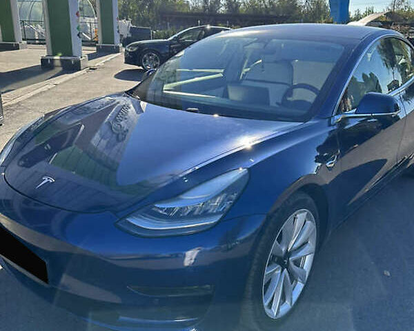 Синий Тесла Модель 3, объемом двигателя 0 л и пробегом 104 тыс. км за 19000 $, фото 1 на Automoto.ua