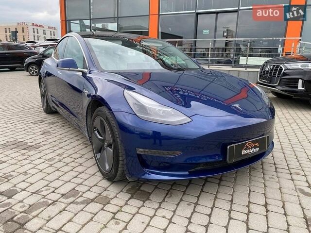 Синий Тесла Модель 3, объемом двигателя 0 л и пробегом 106 тыс. км за 15000 $, фото 1 на Automoto.ua