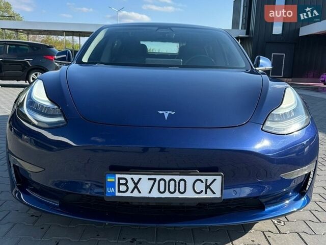Синий Тесла Модель 3, объемом двигателя 0 л и пробегом 196 тыс. км за 14500 $, фото 1 на Automoto.ua